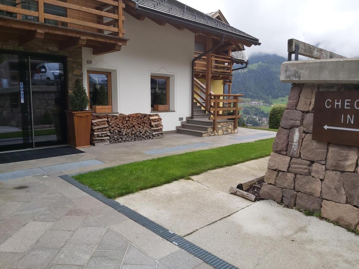 Chalet Residence Alpinflair St. Ulrich in Gröden Exterior foto