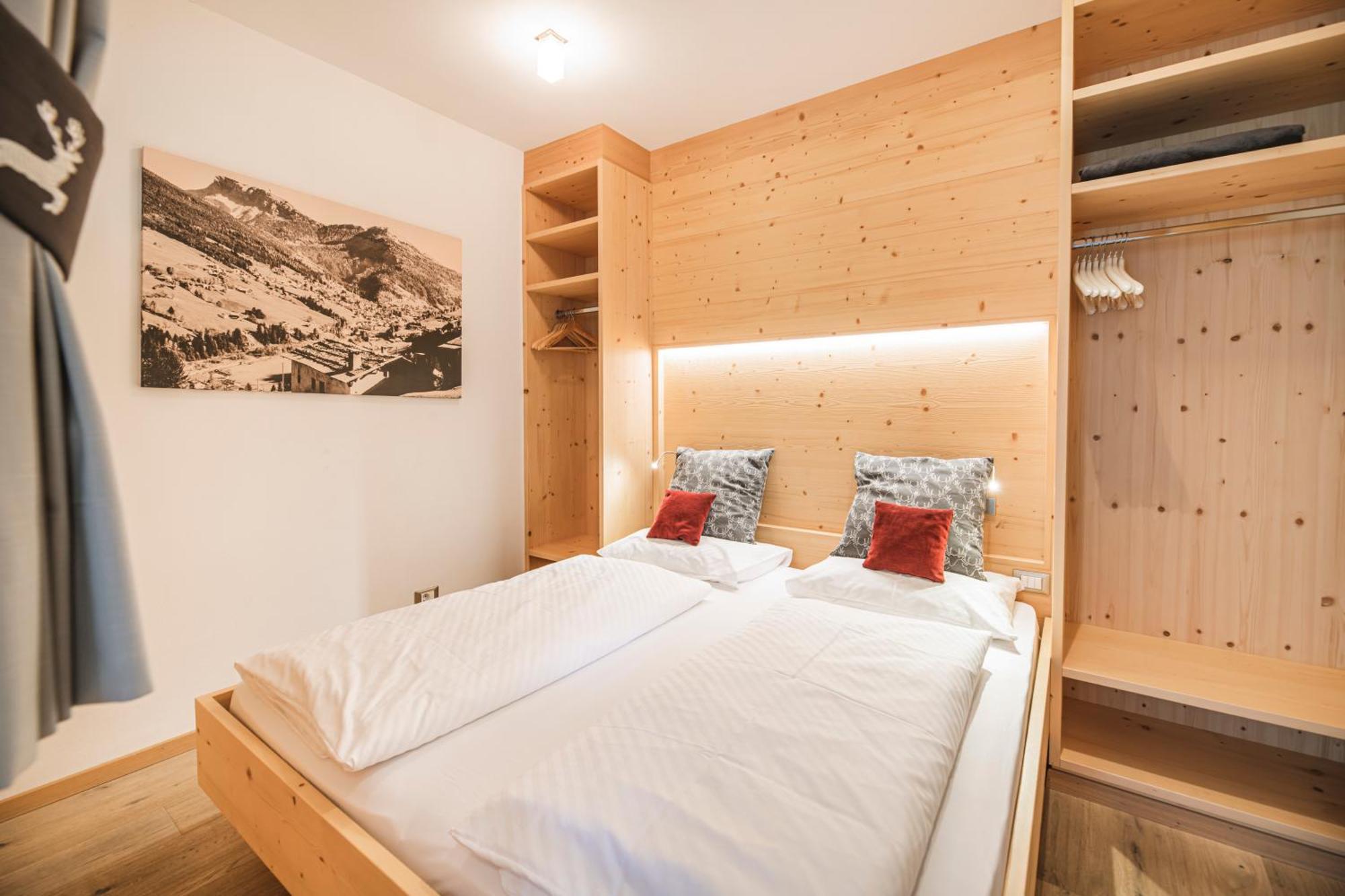 Chalet Residence Alpinflair St. Ulrich in Gröden Zimmer foto